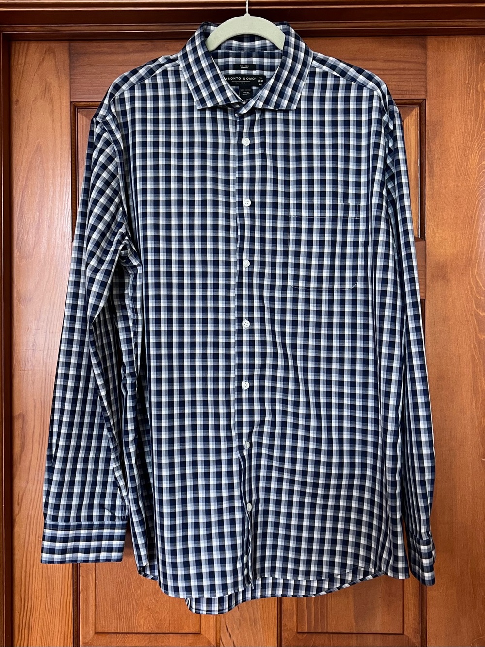 PRONTO UOMO Plaid Blue and White Button Down, NWOT Tall